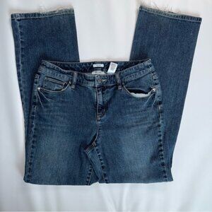 Liz & Co. stretch Denim jeans size 6 vintage vibes frayed at hem.